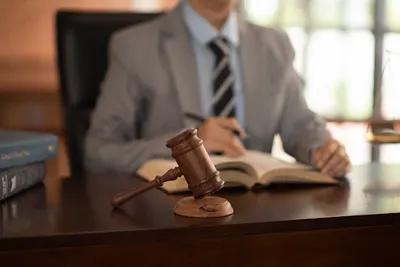 Kancelaria Radcy Prawnego Łukasza Robaszkiewicza "DE IURE" Oddział Ruda Śląska